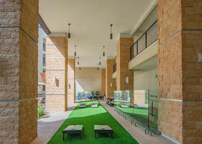 Apartment Serene 1br Kierland Commons, Tpc Golf, Pool, Gym, W-d *